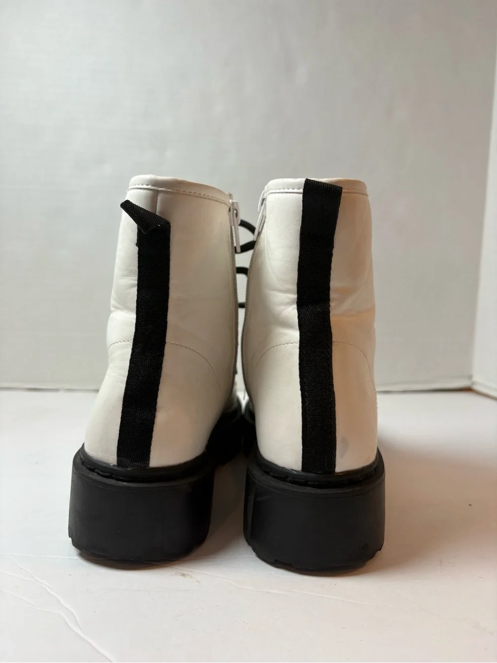 Steve Madden boots have